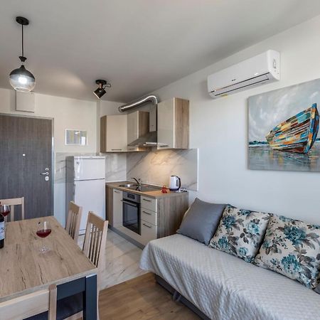 Apartman Lukiana*** Διαμέρισμα Σπλιτ Εξωτερικό φωτογραφία