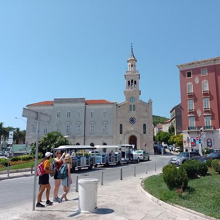 Apartman Lukiana*** Διαμέρισμα Σπλιτ Εξωτερικό φωτογραφία