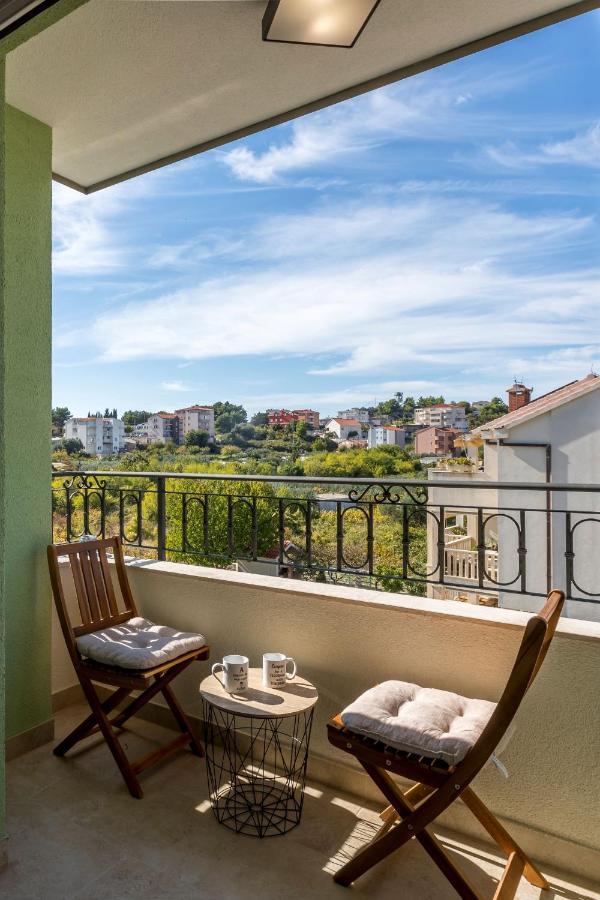 Apartman Lukiana*** Διαμέρισμα Σπλιτ Εξωτερικό φωτογραφία