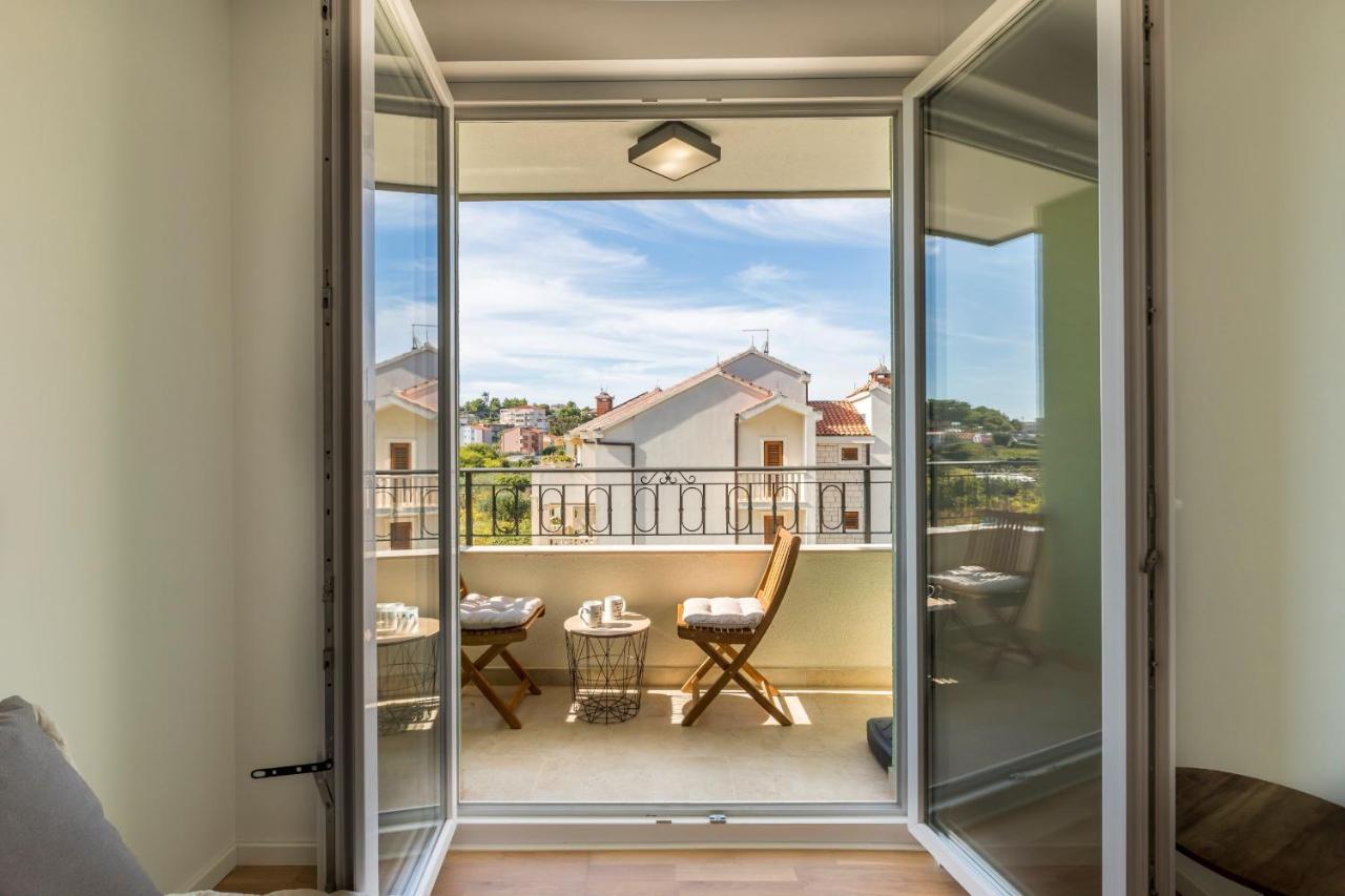 Apartman Lukiana*** Διαμέρισμα Σπλιτ Εξωτερικό φωτογραφία