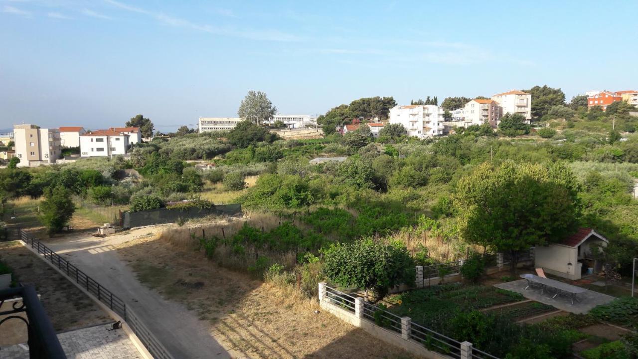 Apartman Lukiana*** Διαμέρισμα Σπλιτ Εξωτερικό φωτογραφία