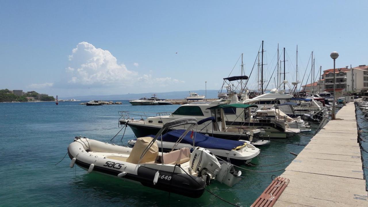 Apartman Lukiana*** Διαμέρισμα Σπλιτ Εξωτερικό φωτογραφία
